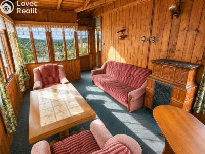 Sale multi-gen house Bečov nad Teplou, Nádražní č. 8