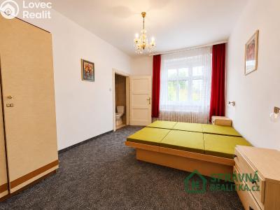 Sale multi-gen house Bečov nad Teplou, Nádražní č. 10