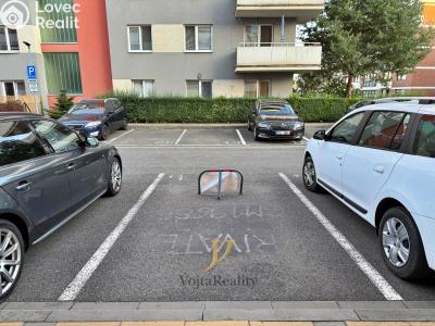 Sale garage Olomouc, Mošnerova č. 1
