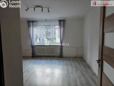 Оренда квартири 2+1 Frenštát pod Radhoštěm, Školská čtvrť č. 7