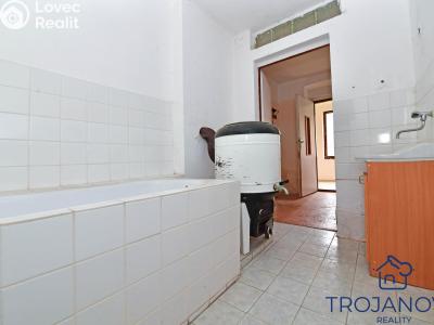 Prodej rodinného domu Tehov č. 11