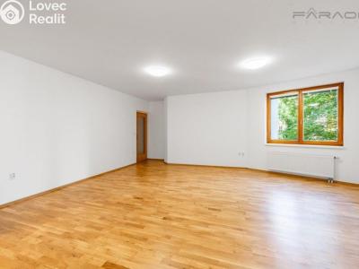 Pronájem kanceláře Praha, Mojmírova č. 9