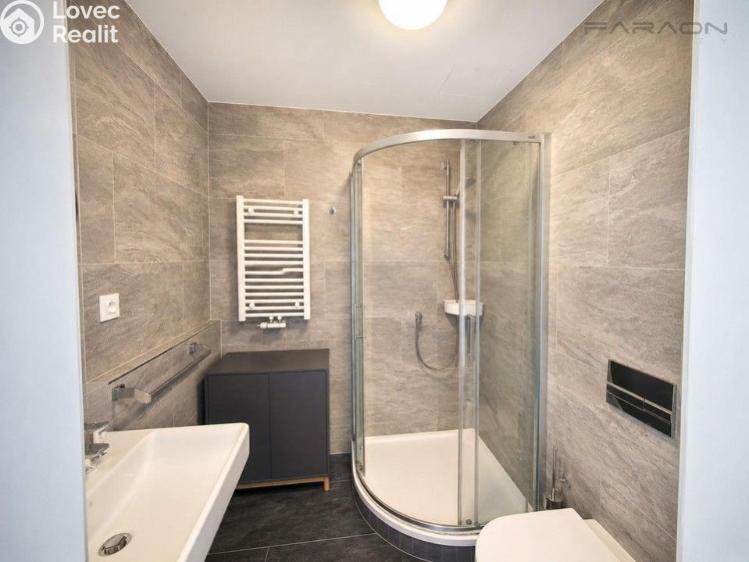 Продаж квартири 3+KK Praha, Pod dvorem č. 4