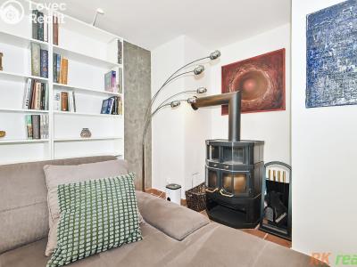 Sale apartment 3+1 Praha, Kříženeckého náměstí č. 4