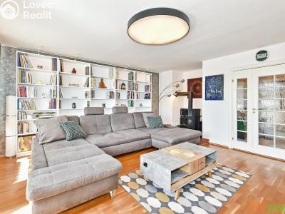 Sale apartment 3+1 Praha, Kříženeckého náměstí č. 12