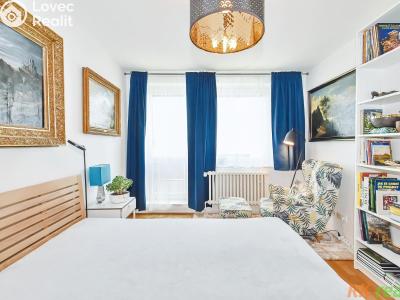 Sale apartment 3+1 Praha, Kříženeckého náměstí č. 16