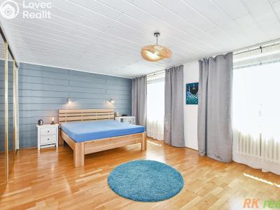 Sale apartment 3+1 Praha, Kříženeckého náměstí č. 24