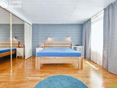 Sale apartment 3+1 Praha, Kříženeckého náměstí č. 25
