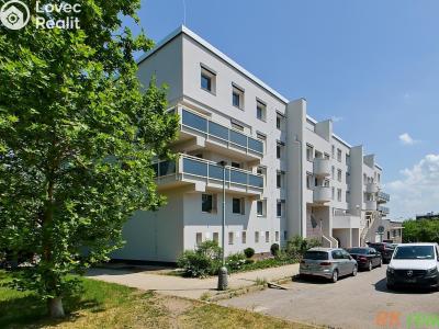 Sale apartment 3+1 Praha, Kříženeckého náměstí č. 30
