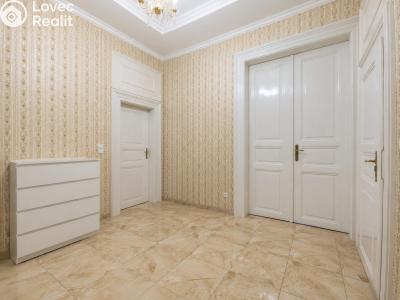 Prodej bytu 3+1 Praha, Mezibranská č. 17