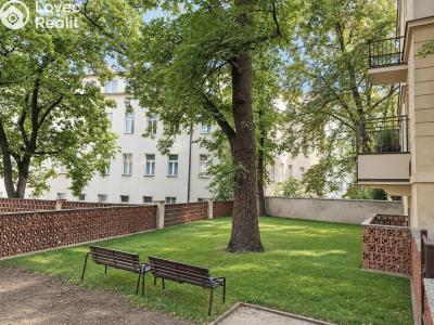 Prodej bytu 3+1 Praha, Mezibranská č. 27