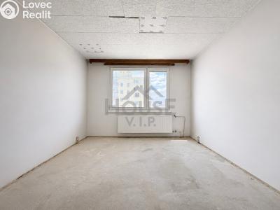 Продаж квартири 3+1 Praha, Cholupická č. 3