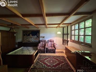 Sale hut Radějov č. 4
