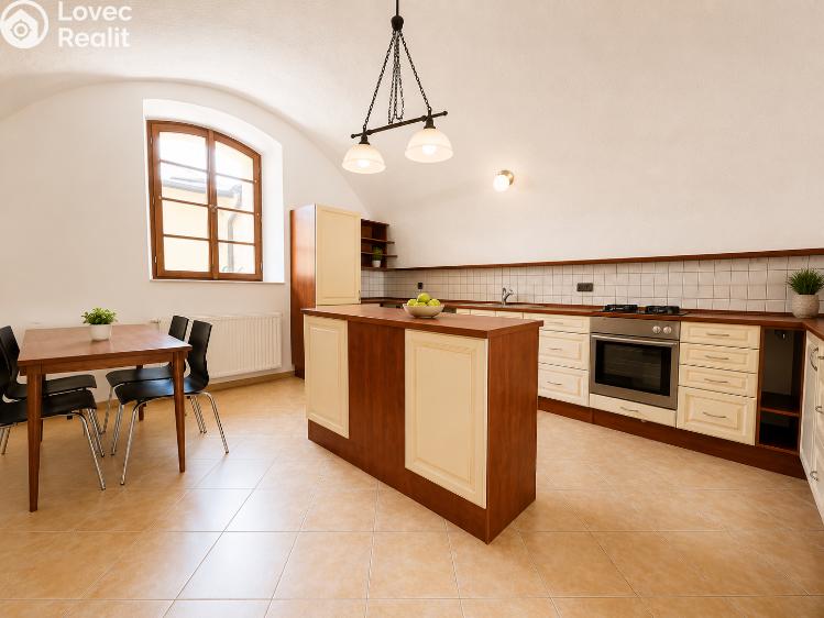 Rent apartment 2+KK Kolín, Kutnohorská 106 č. 4