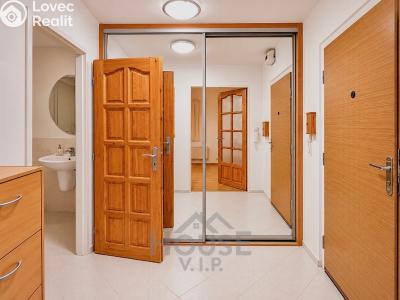 Продаж квартири 2+KK Praha, Trytova č. 10