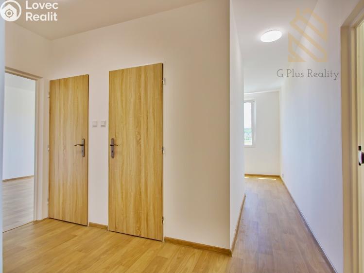 Продажа квартиры 2+1 Chomutov, Holešická 4746 č. 4