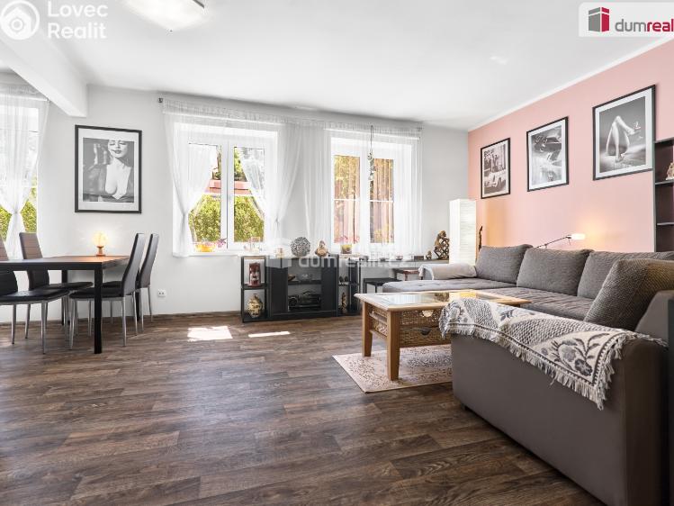 Prodej bytu 4+1 Karlovy Vary, Sládkova č. 1