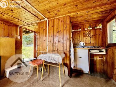 Sale hut Děčín, Hraniční č. 5