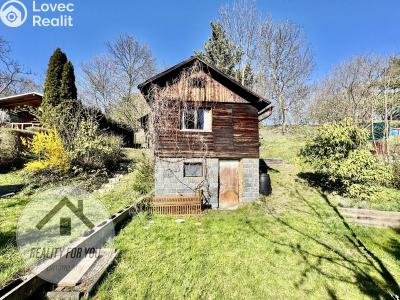 Sale hut Děčín, Hraniční č. 9