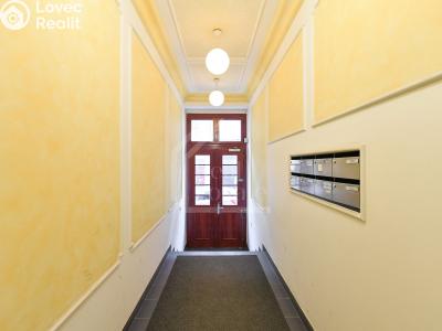Оренда квартири 4+1 Praha, Belgická č. 17