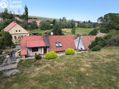 Prodej rodinného domu Číčovice č. 22