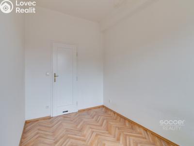 Rent apartment 1+1 Praha, Kolbenova č. 5