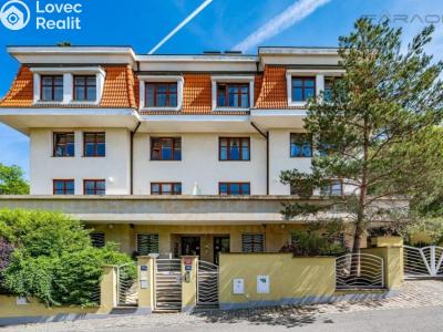 Rent apartment 2+KK Praha, Perucká č. 21