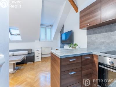 Sale apartment 2+KK Praha, Orebitská č. 6