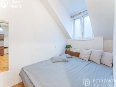 Sale apartment 2+KK Praha, Orebitská č. 9