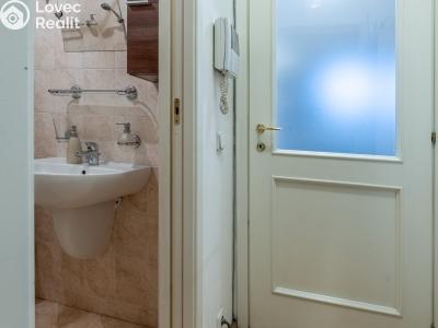 Sale apartment 2+KK Praha, Orebitská č. 19