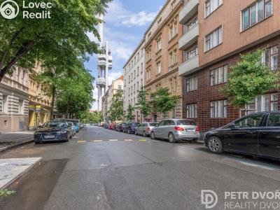 Sale apartment 2+KK Praha, Orebitská č. 27