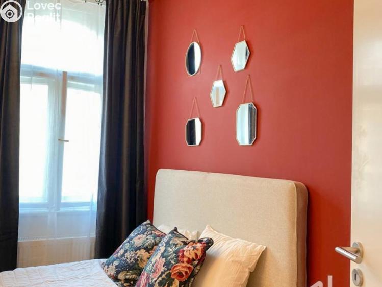 Rent apartment 1+KK Praha, Tyršova č. 3