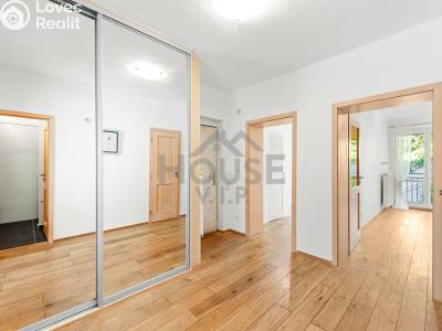 Продаж квартири 3+KK Praha, Na Hřebenkách č. 10