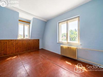 Sale multi-gen house Nejdek, Limnická č. 15
