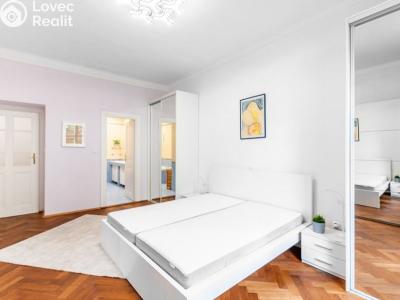 Sale apartment 3+KK Praha, U starého hřbitova č. 9