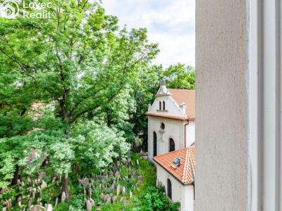Sale apartment 3+KK Praha, U starého hřbitova č. 17