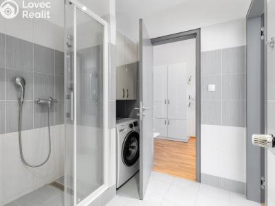Sale apartment 2+KK Praha, Korunní č. 14
