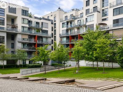 Sale apartment 2+KK Praha, Korunní č. 21