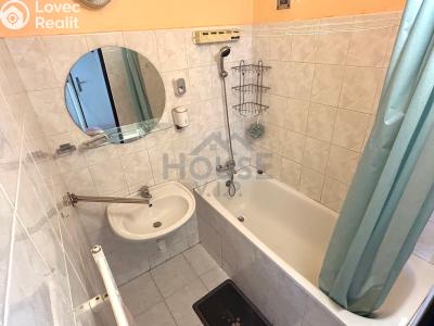 Продаж квартири 3+1 Praha, Tehovská č. 2