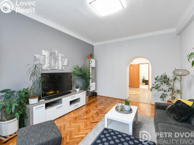 Sale apartment 2+1 Praha, Basilejské náměstí č. 4