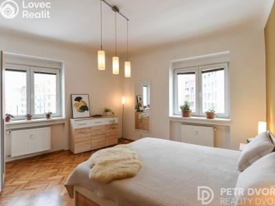 Sale apartment 2+1 Praha, Basilejské náměstí č. 5