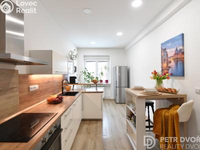 Sale apartment 2+1 Praha, Basilejské náměstí č. 9