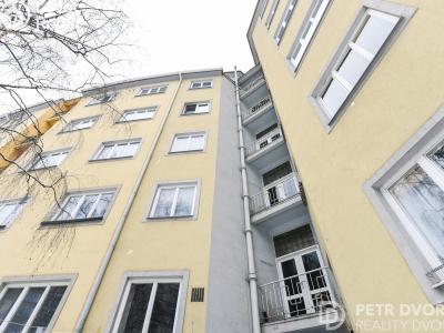 Sale apartment 2+1 Praha, Basilejské náměstí č. 21