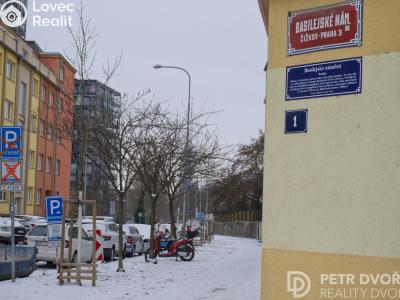 Sale apartment 2+1 Praha, Basilejské náměstí č. 25