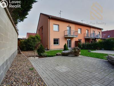 Prodej rodinného domu Zlonín, Modřínová č. 6