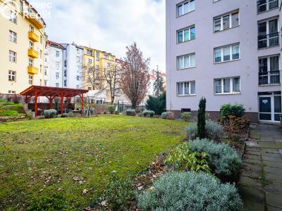 Rent apartment 3+KK Praha, Na Topolce č. 3