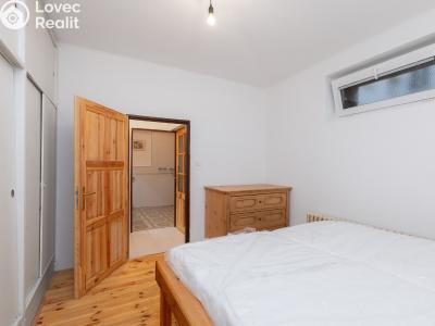 Rent apartment 3+KK Praha, Na Topolce č. 5