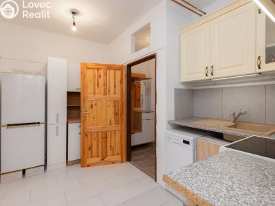 Rent apartment 3+KK Praha, Na Topolce č. 8