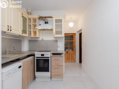 Rent apartment 3+KK Praha, Na Topolce č. 9