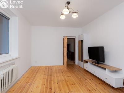 Rent apartment 3+KK Praha, Na Topolce č. 15